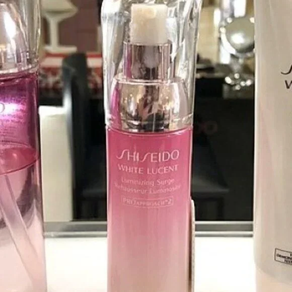 Shiseido White Lucent Luminizing Surge - Picture 10 of 10